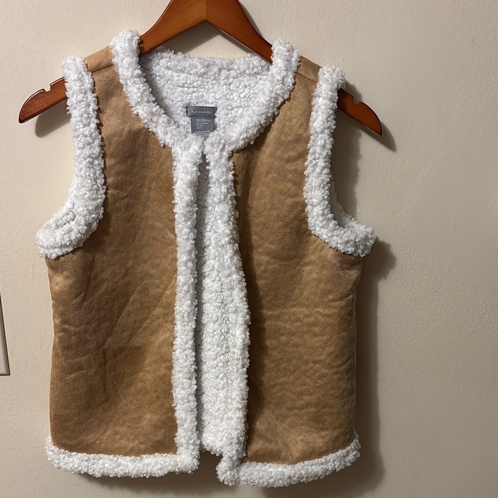 Tahari Tan and White Fleece Vest